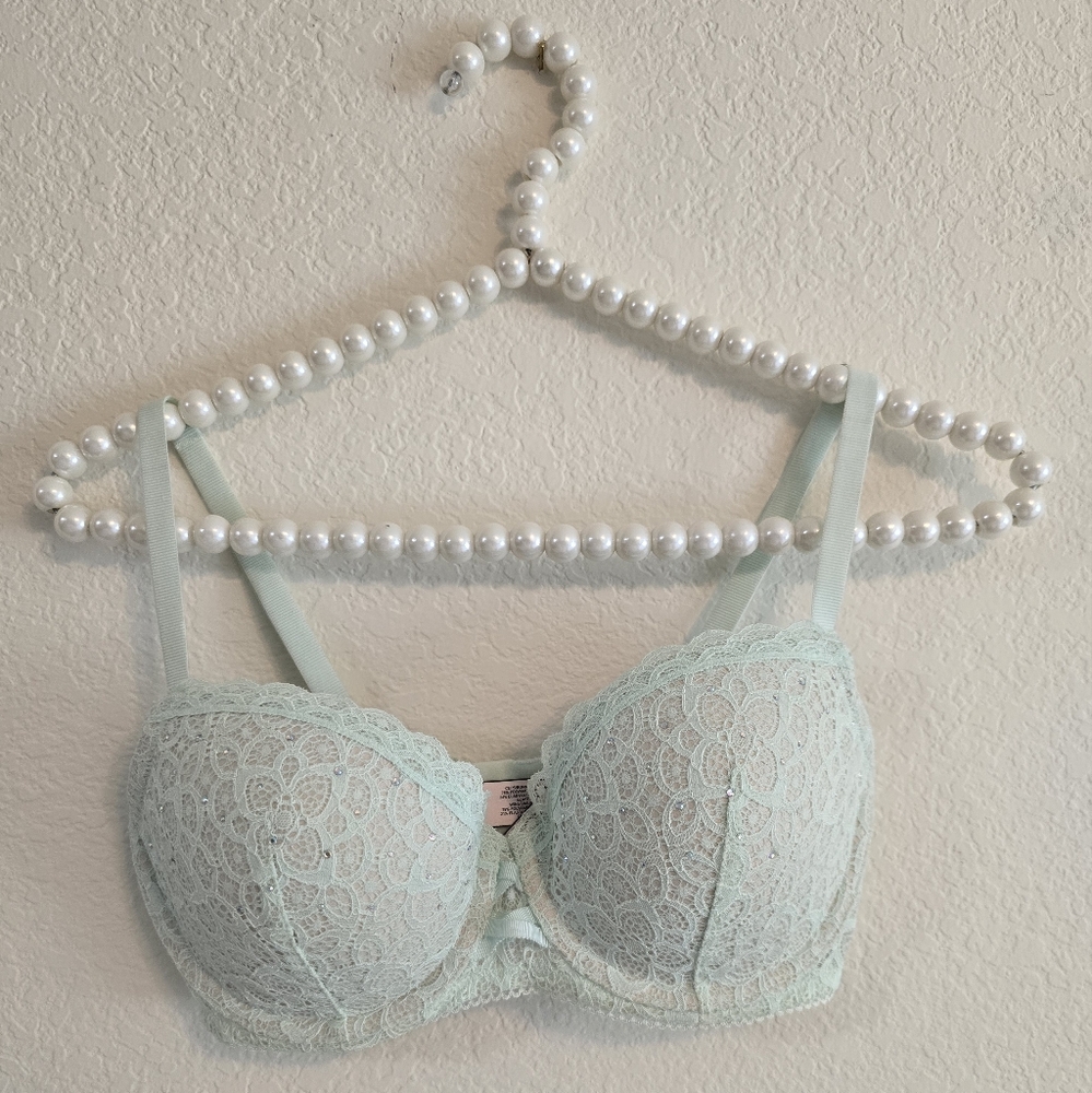 Victoria's Secret  Light Blue Lace Bra With Rhinestones 32DD